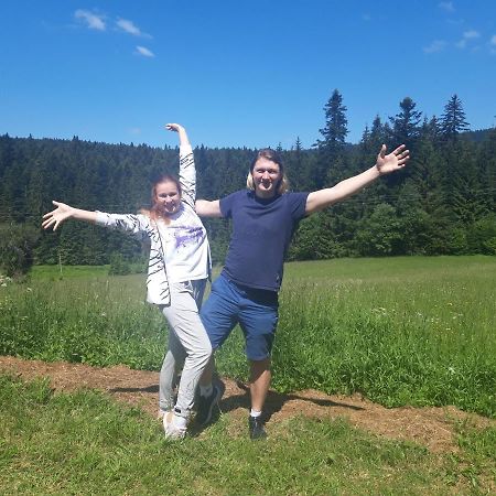 Mystic Forest Hostel 米特洛瓦克 外观 照片
